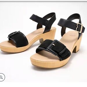 NWOT Dr. Scholls Felicity sandal, sz 9